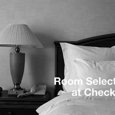 เกรย์ อีเกิล รีสอร์ต Hotel คาลการี ภายนอก รูปภาพ